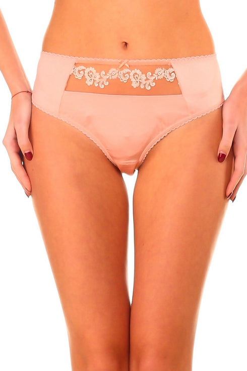 Stefi L Full Brief